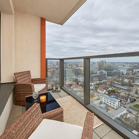 5Min2Centre, View & Free Parking Appartement Bratislava Buitenkant foto