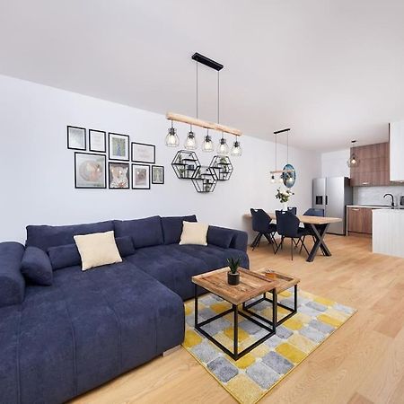 5Min2Centre, View & Free Parking Appartement Bratislava Buitenkant foto